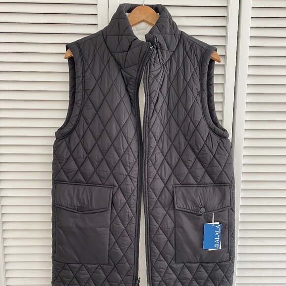ALALA Reversible Puffer Vest - Picture 1 of 6